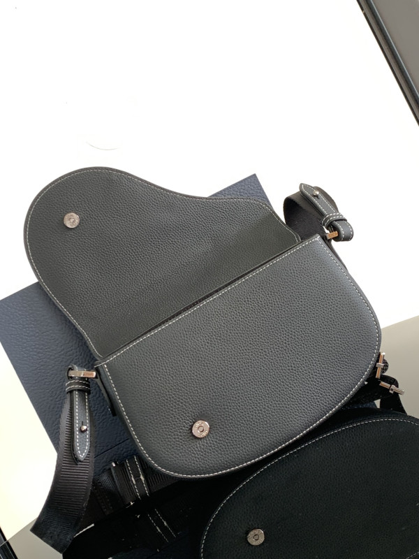 D*or saddle messenger bag