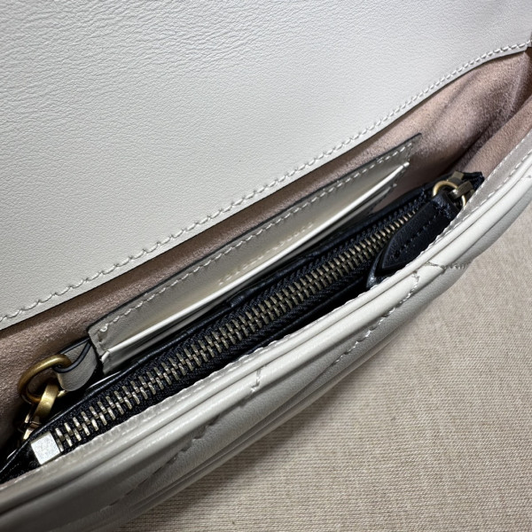 G*u*i gg marmont mini bag 21cm