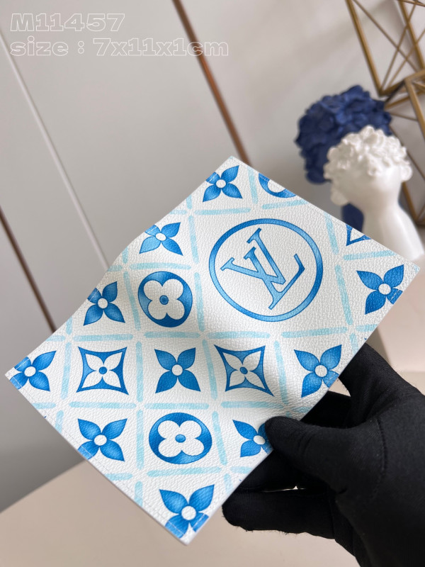 l**is V*t*n pocket organizer-7.5*11.1*1 cm