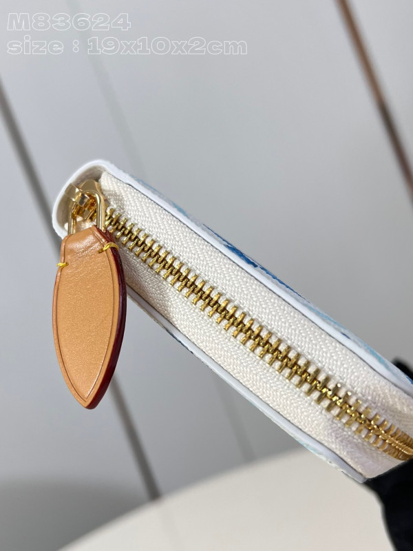 l**is V*t*n zippy wallet-10*20*2 cm