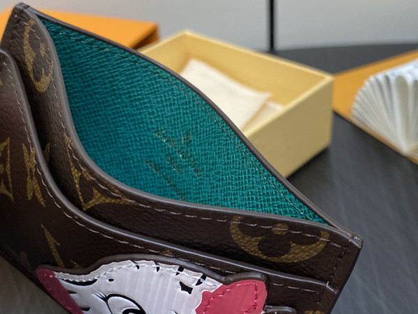 l**is V*t*n card holder-11*7*0.5cm