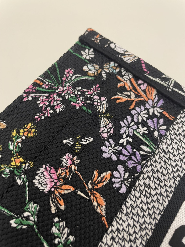 medium D*or book tote-36*18*28cm