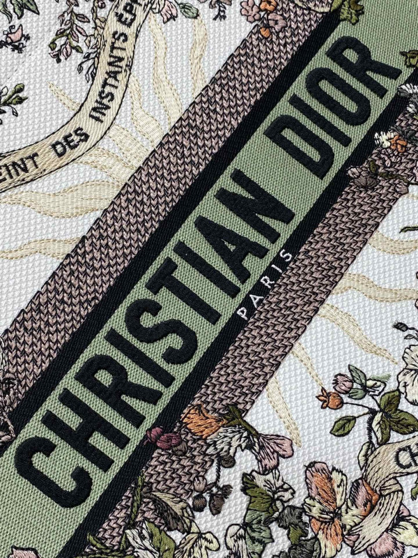 medium D*or book tote-36*18*28cm