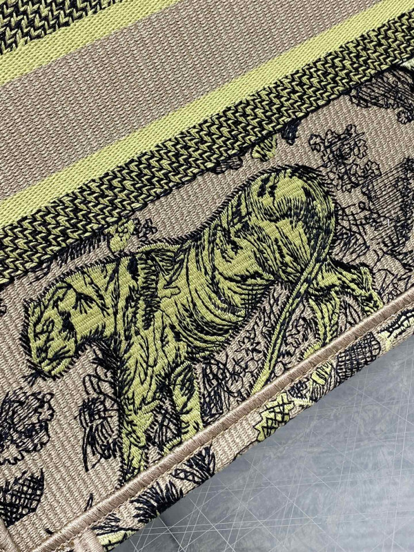 small D*or book tote-26cm