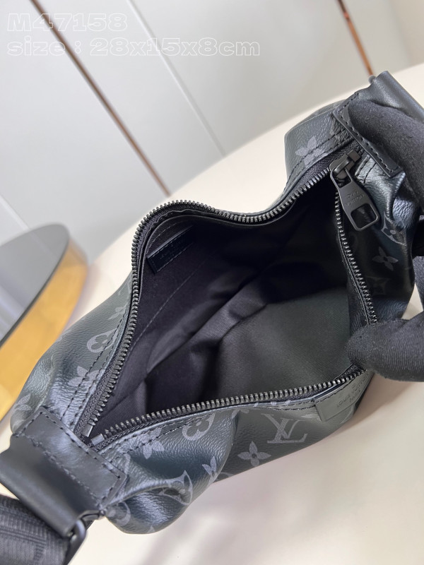 l**is V*t*n hamac bag pm-28.5*15*8cm