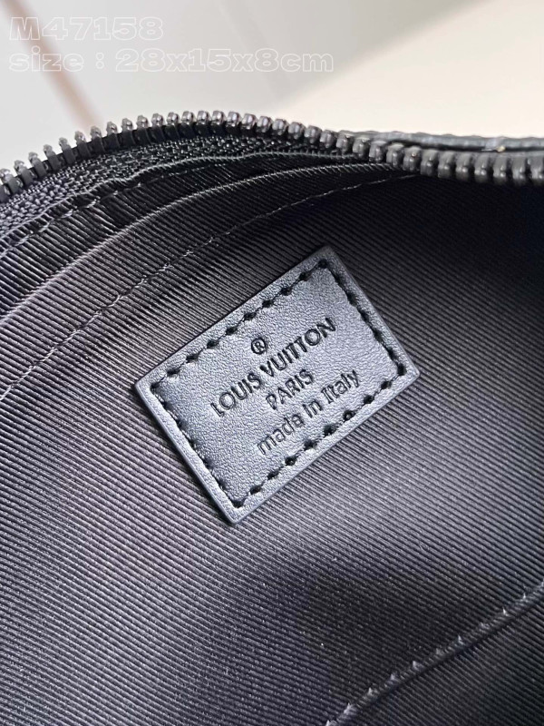 l**is V*t*n hamac bag pm-28.5*15*8cm