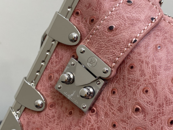 l**is V*t*n slim trunk-23*12*4cm