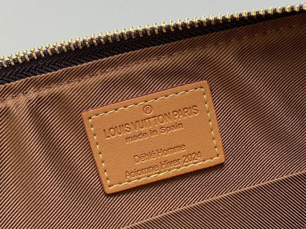 l**is V*t*n multi pochette accessoires