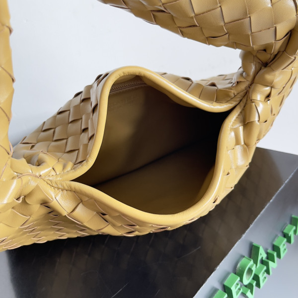 Bo*te*ga ve*ne*ta medium hop