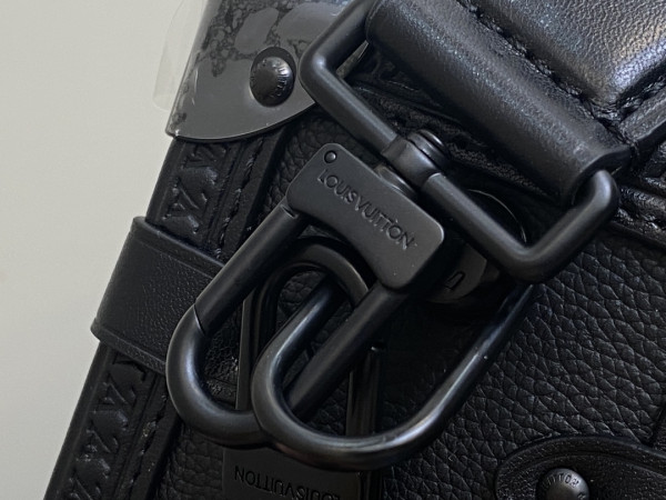 l**is V*t*n side trunk pm-21*14*6cm