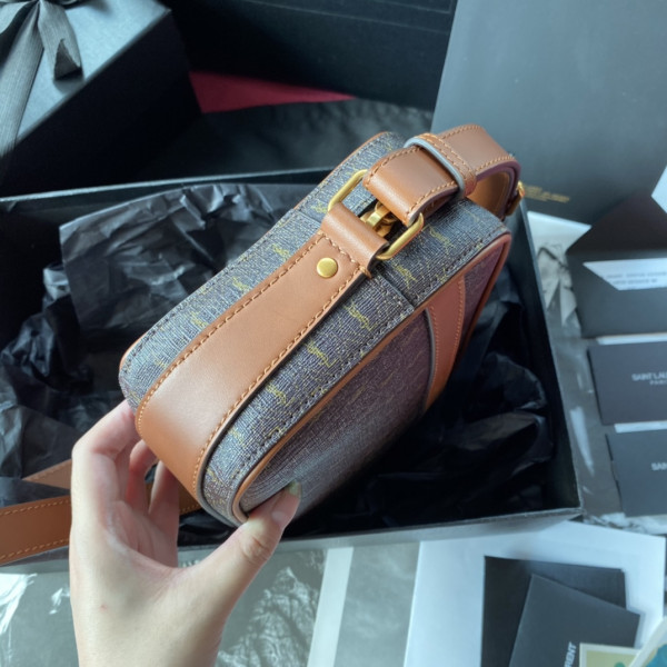 YSL LE MONOGRAMME CAMERA BAG